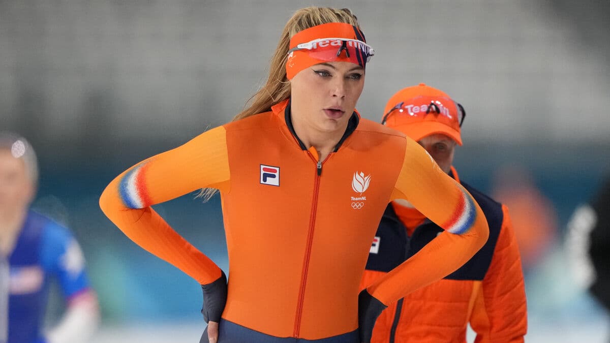 Jutta Leerdam took a private flight to the Olympics, in conflict with the media