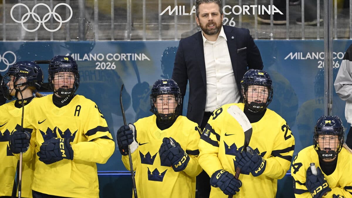 Women's team didn't get to train in new Olympic stadium, a challenge