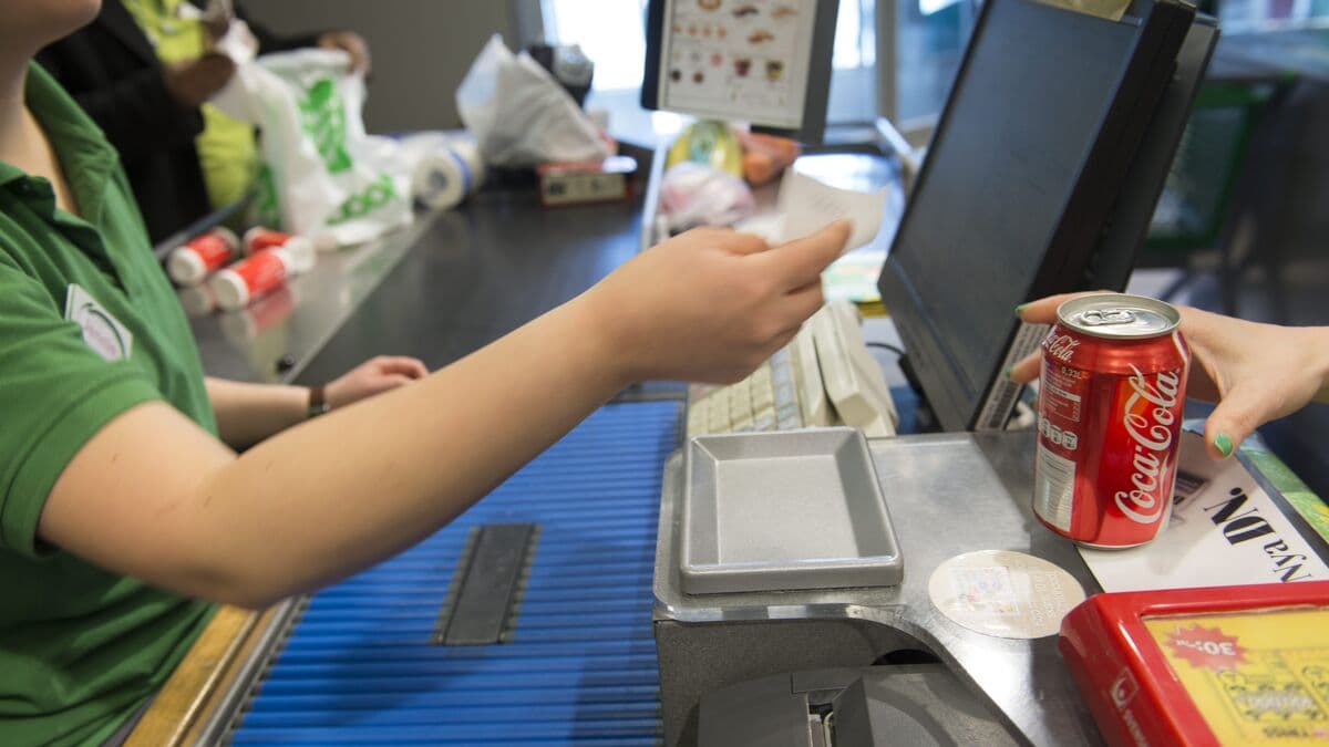 Here are the summer jobs - apply in good time