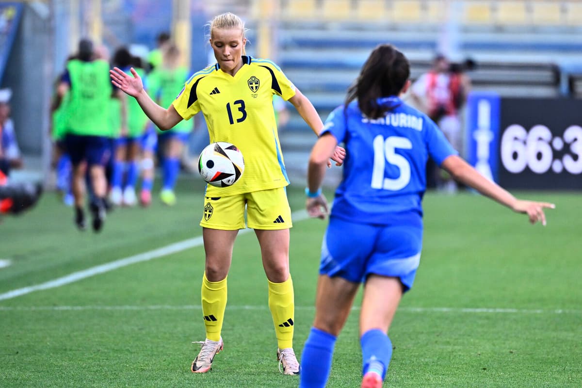 18-Year-Old Smilla Holmberg Joins European Championship Squad