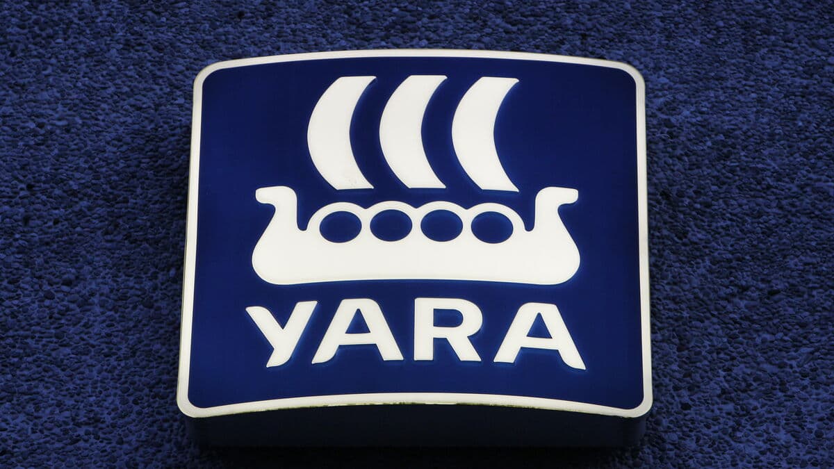 Yara turns profitable, raises dividend