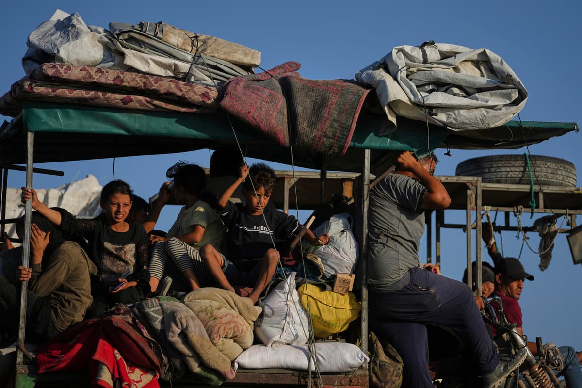 Gaza Residents Flee Amid Escalating Conflict and Overcrowded Camps