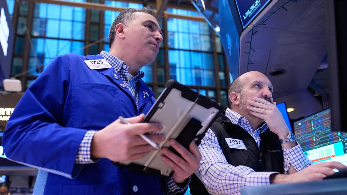 Wall Street rises after jobs report