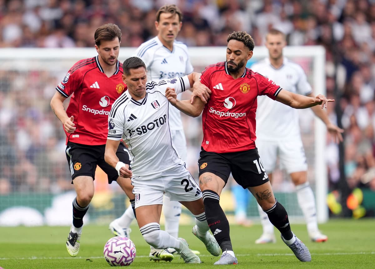 Manchester United Draws 1-1 Against Fulham in Premier League Match