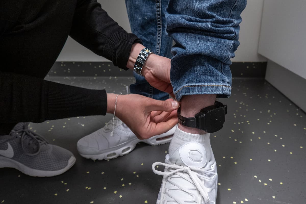 Government Plans More Electronic Ankle Tag Sentences by 2026