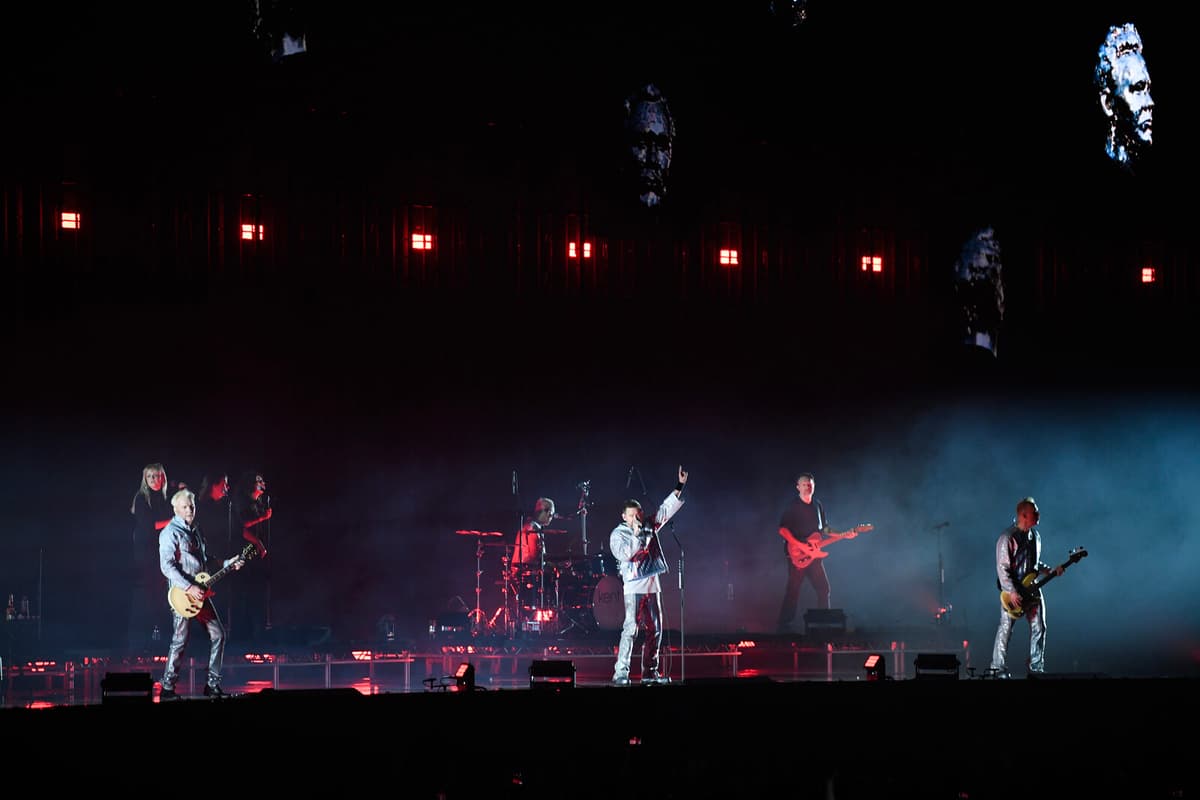 Kent's Farewell Concerts Set New Attendance Record in Stockholm