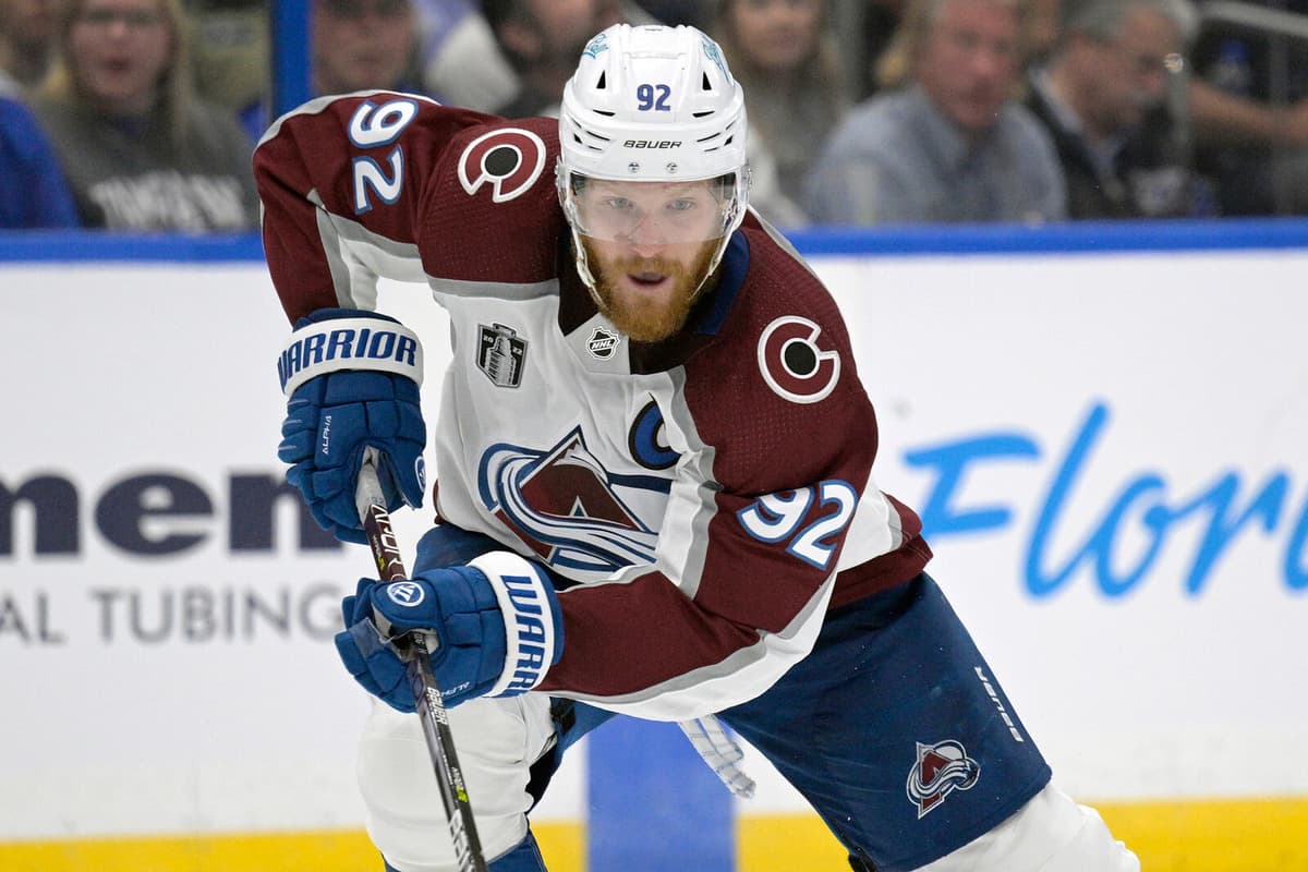 Gabriel Landeskog Returns to Avalanche Ahead of NHL Playoffs
