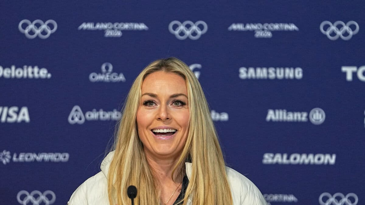 Cruciate ligament torn, but Vonn expects to start at the Olympics
