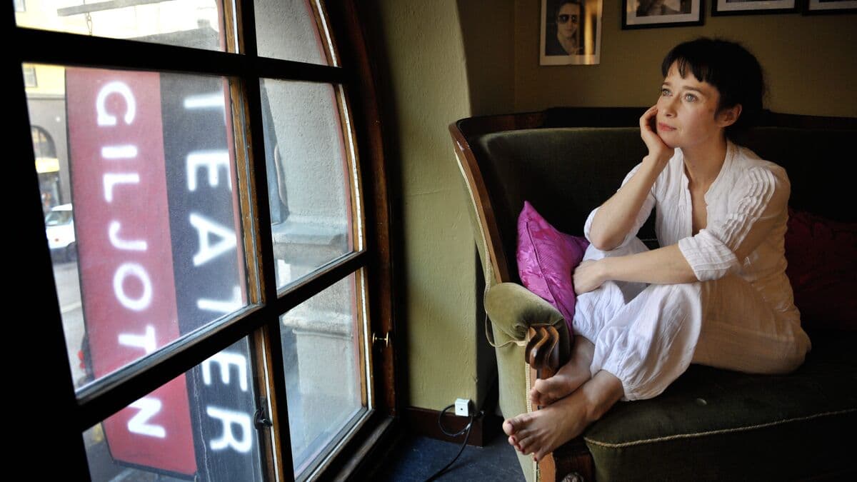 Theater Giljotin Faces Bankruptcy as Cultural Support Withdrawn