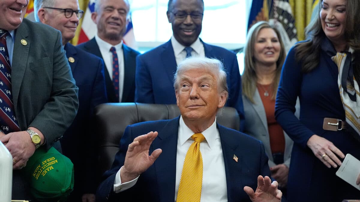 Scientists say Trump is trying to hide evidence