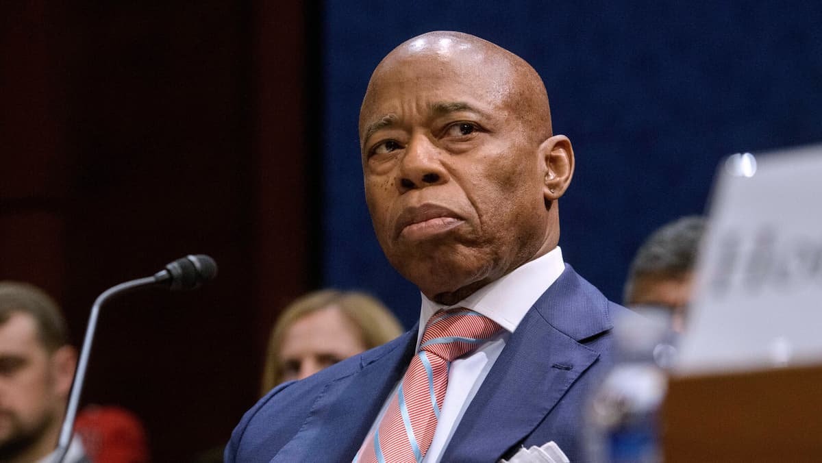 Federal Court Dismisses Corruption Charges Against NYC Mayor Adams