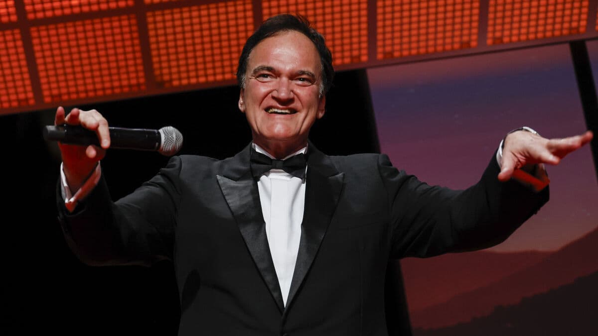 Tarantino debuts as playwright with play about chatty dandy