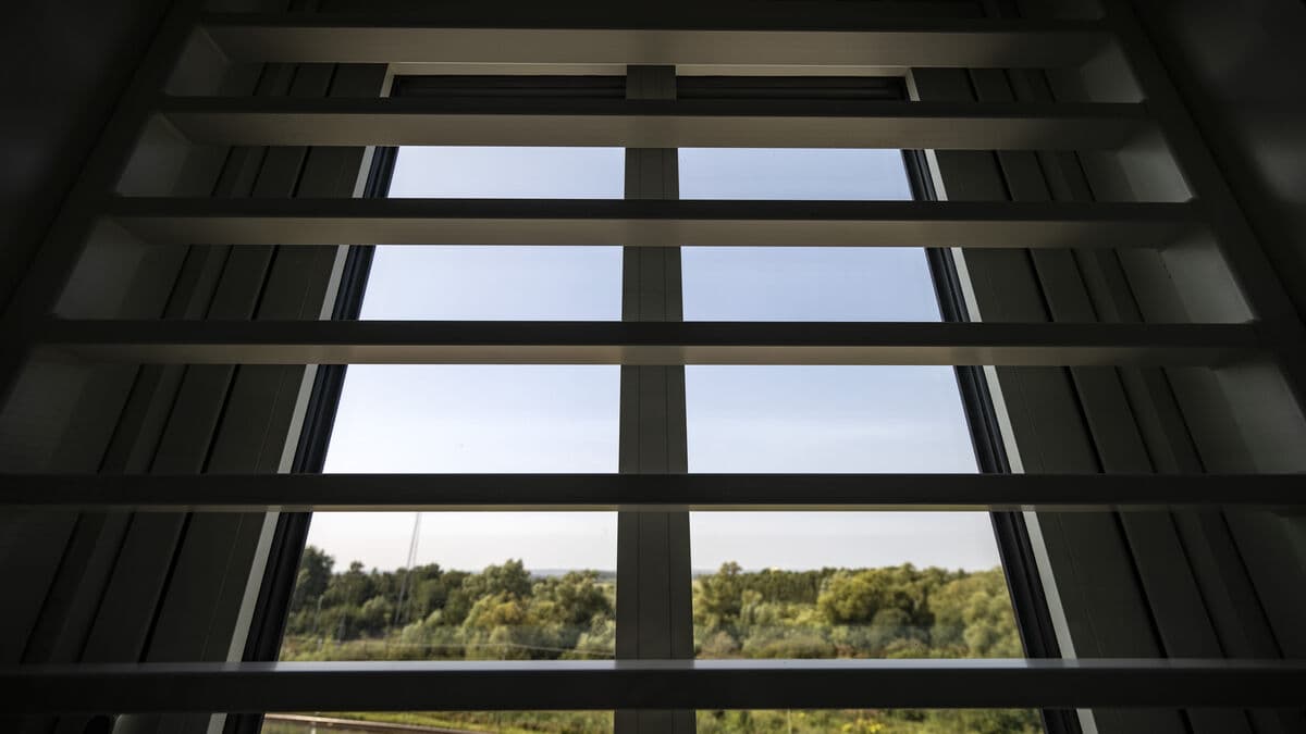 Man found dead in Nyköping detention center