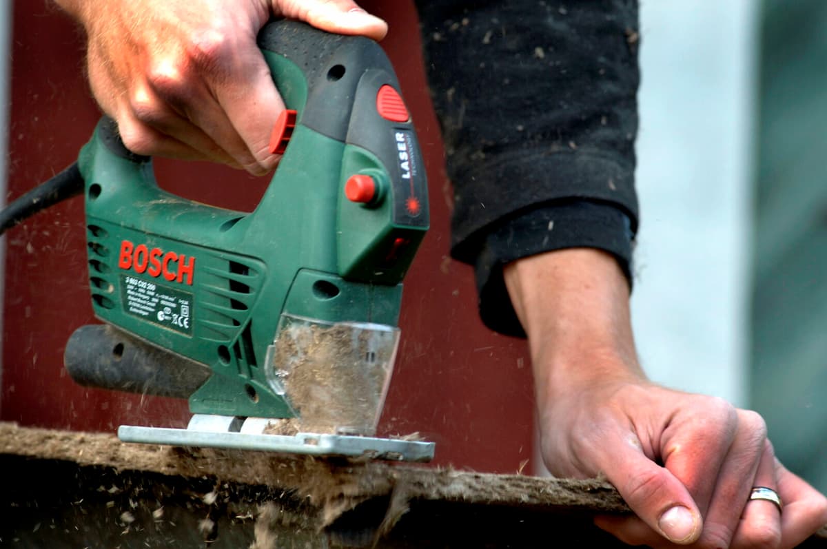 ROT Deduction Reduction at Year-End Faces Criticism