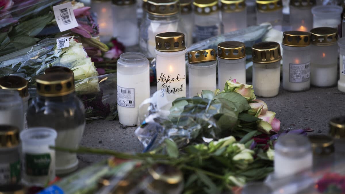 Boy shot in the head in southern Stockholm - 17-year-old convicted of murder