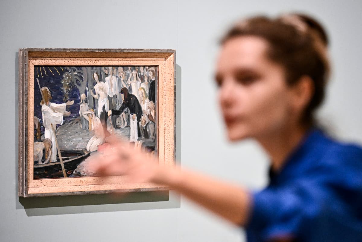 The Arts Council Demands Image and Form Effort