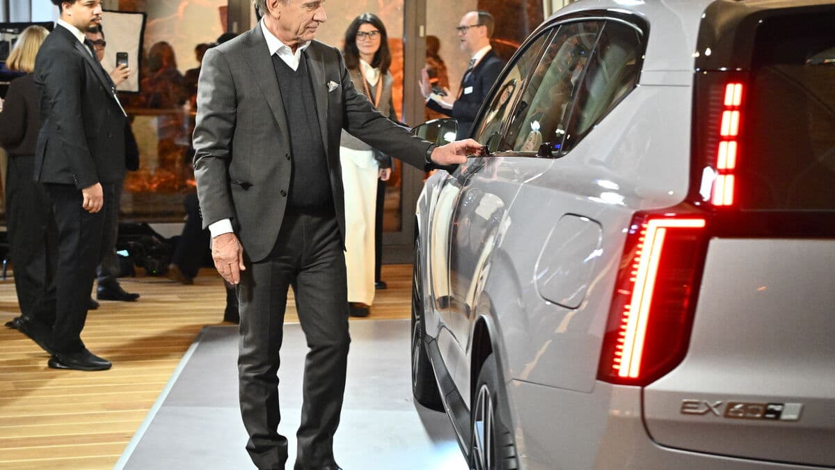 Volvo Cars sales decline 7% for November 2025 to January 2026