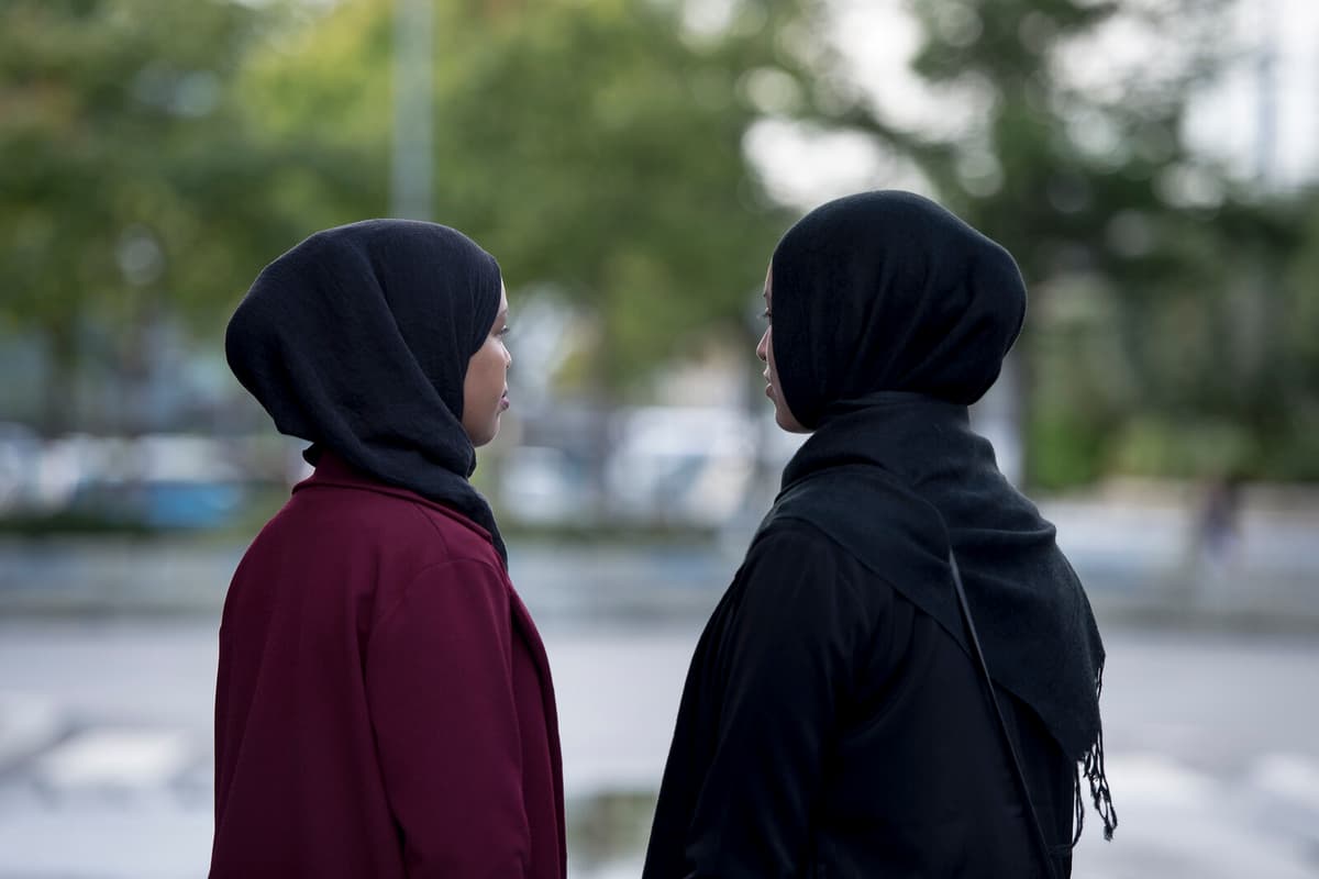 Macron's Party Proposes Hijab Ban for Girls Under 15 in France