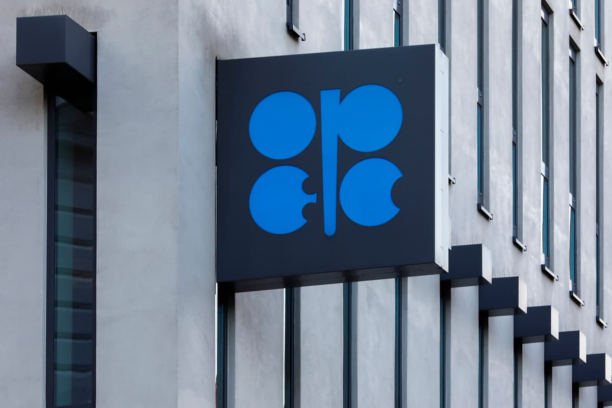 OPEC and Russia to Discuss July Oil Production Levels