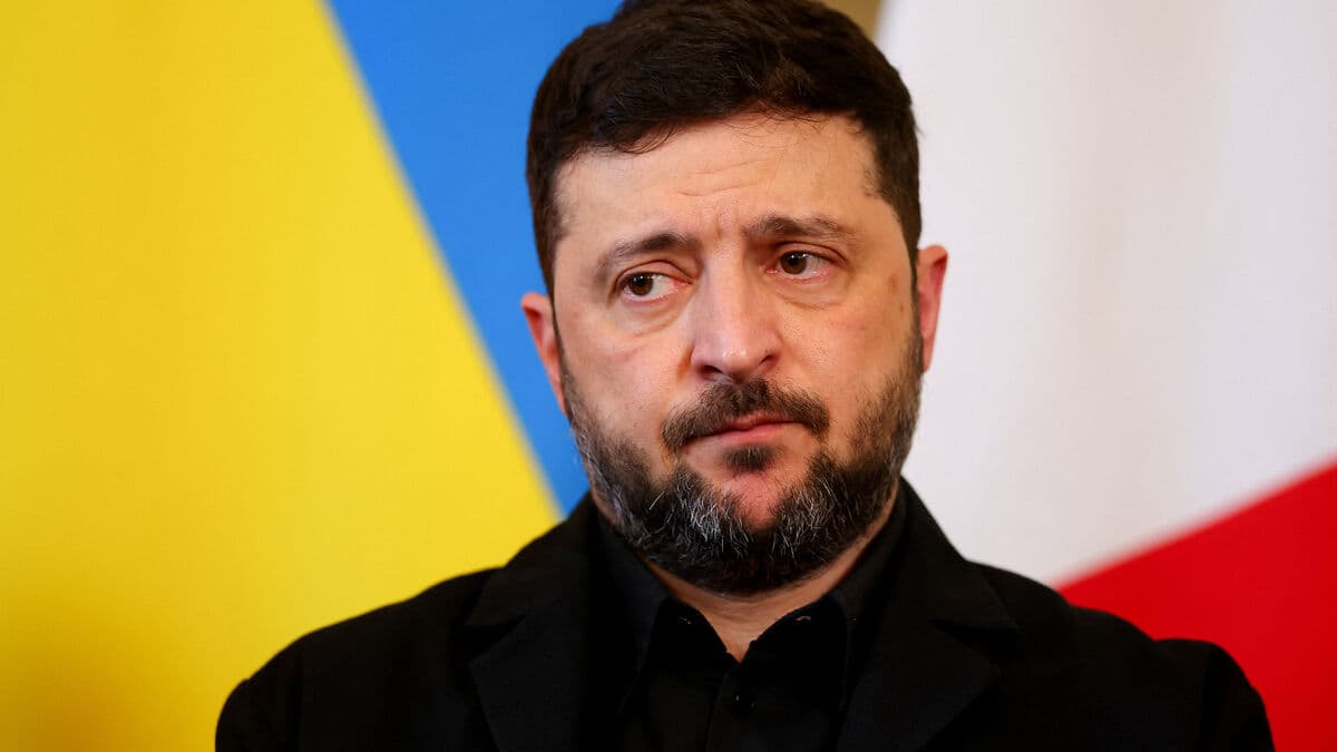 Zelensky opens up for holding elections