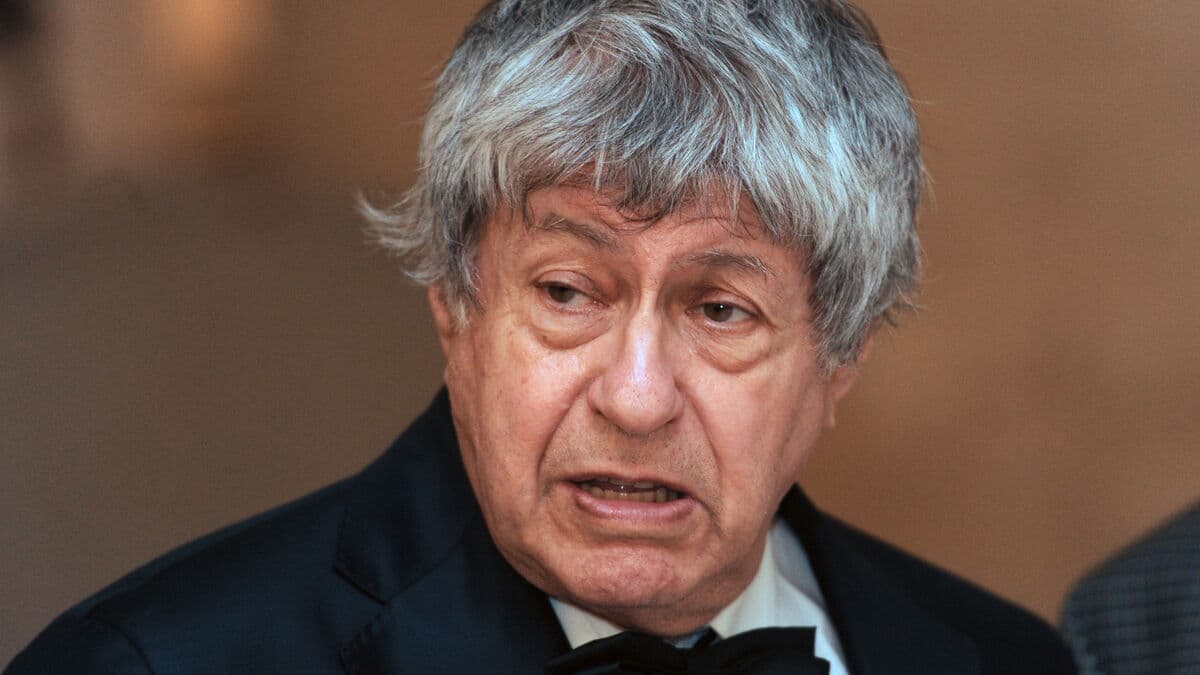 Czech Author and Dissident Ivan Klima Dies at 94