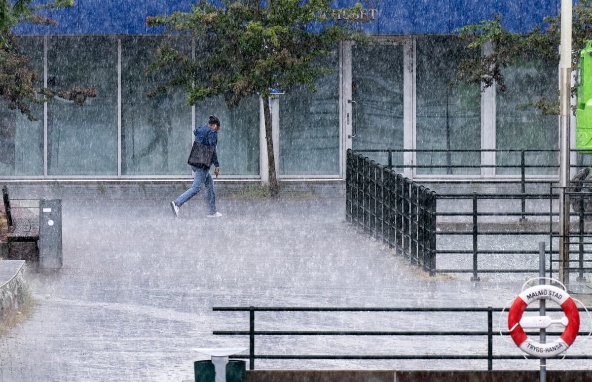 SMHI Issues New Rain Warnings Amid Västra Götaland Flooding