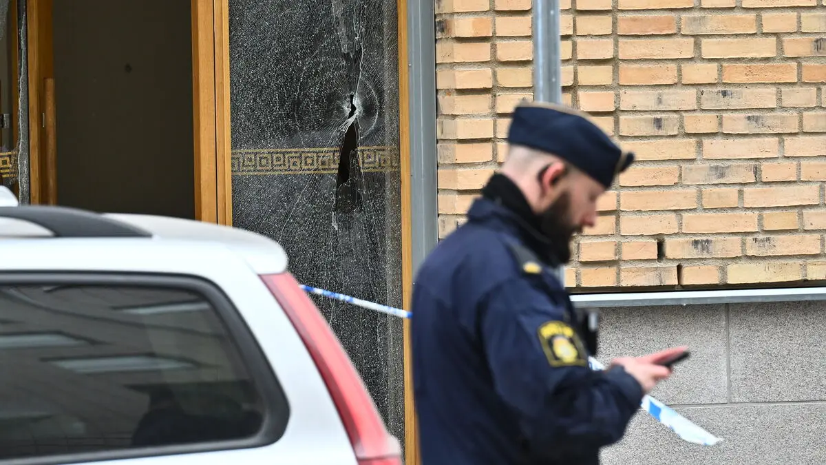 Man injured in shooting in Solna - one detained