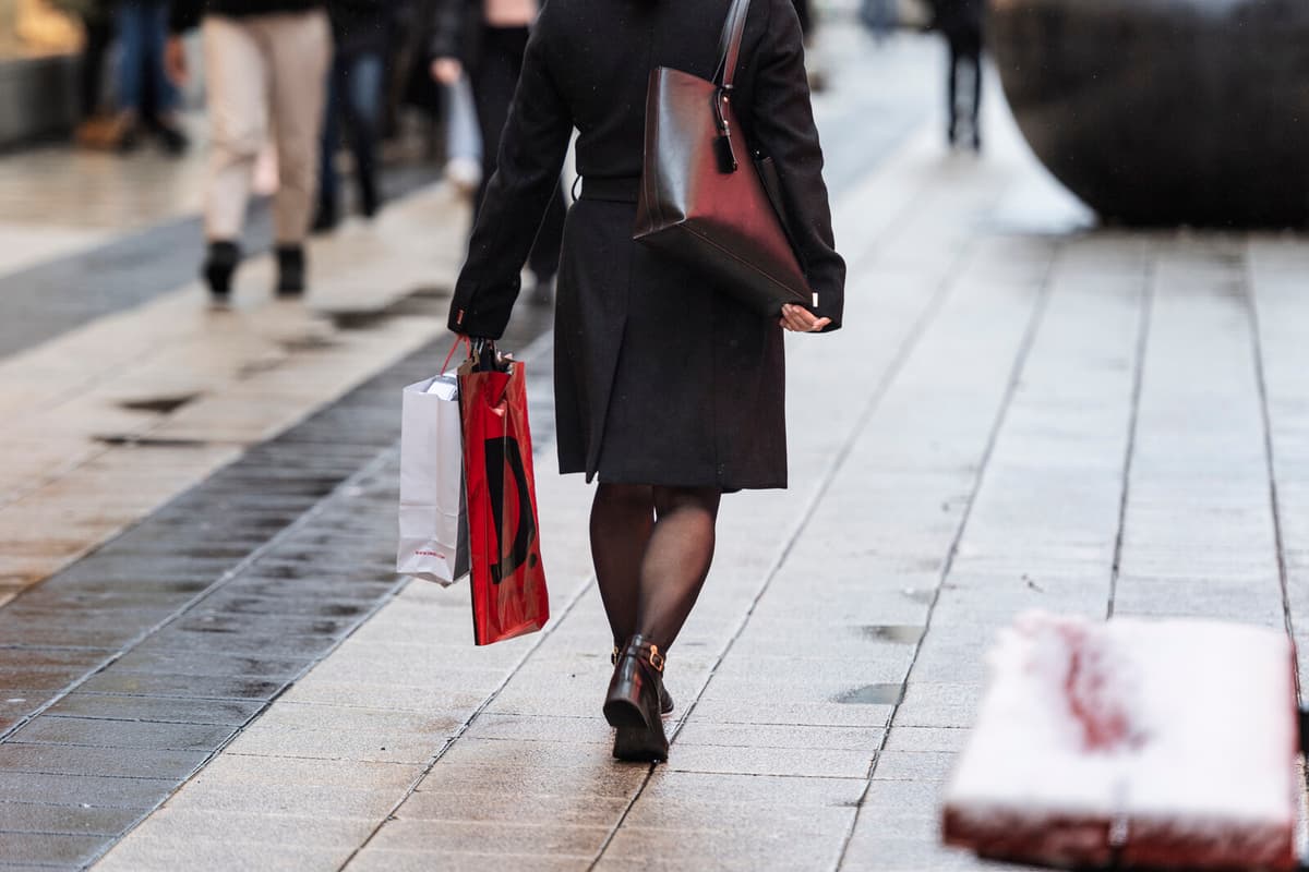 Swedish Economic Sentiment Weakens in June Reports KI