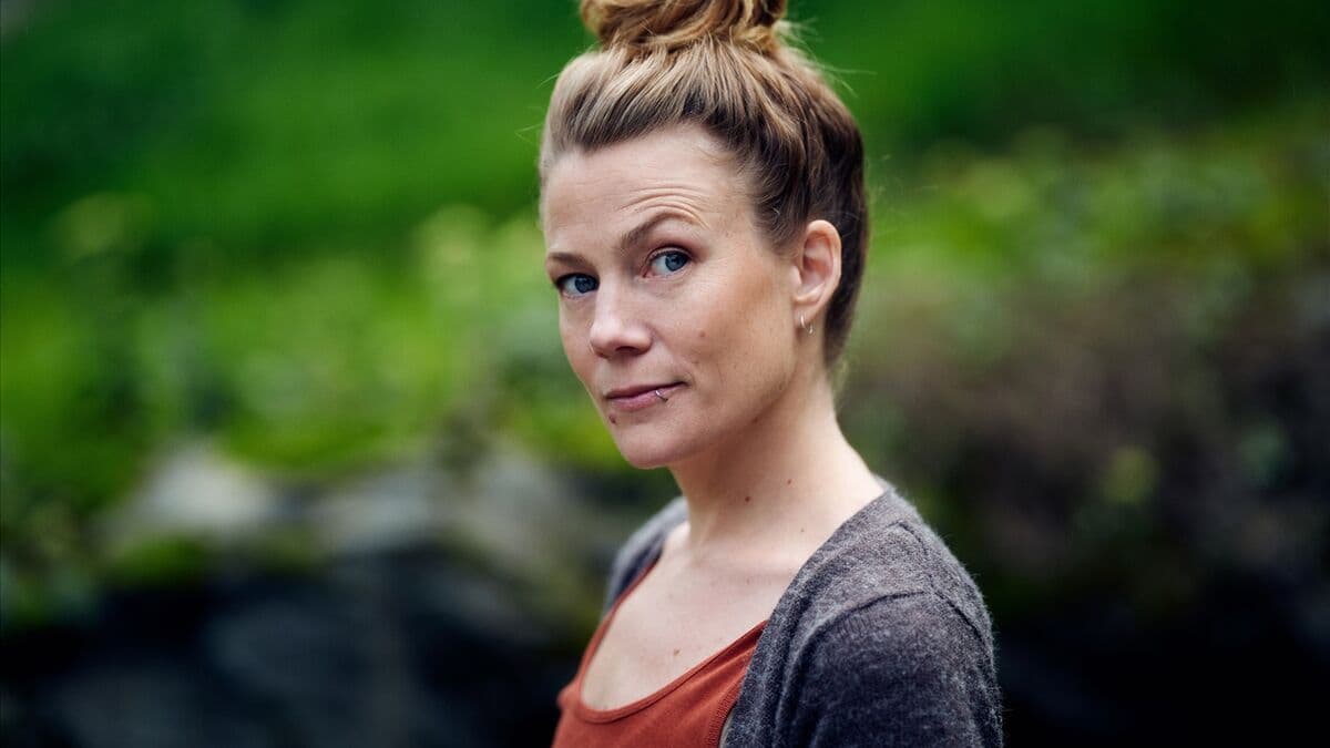 Bestselling author Lisa Ridzén's new book delayed after accident