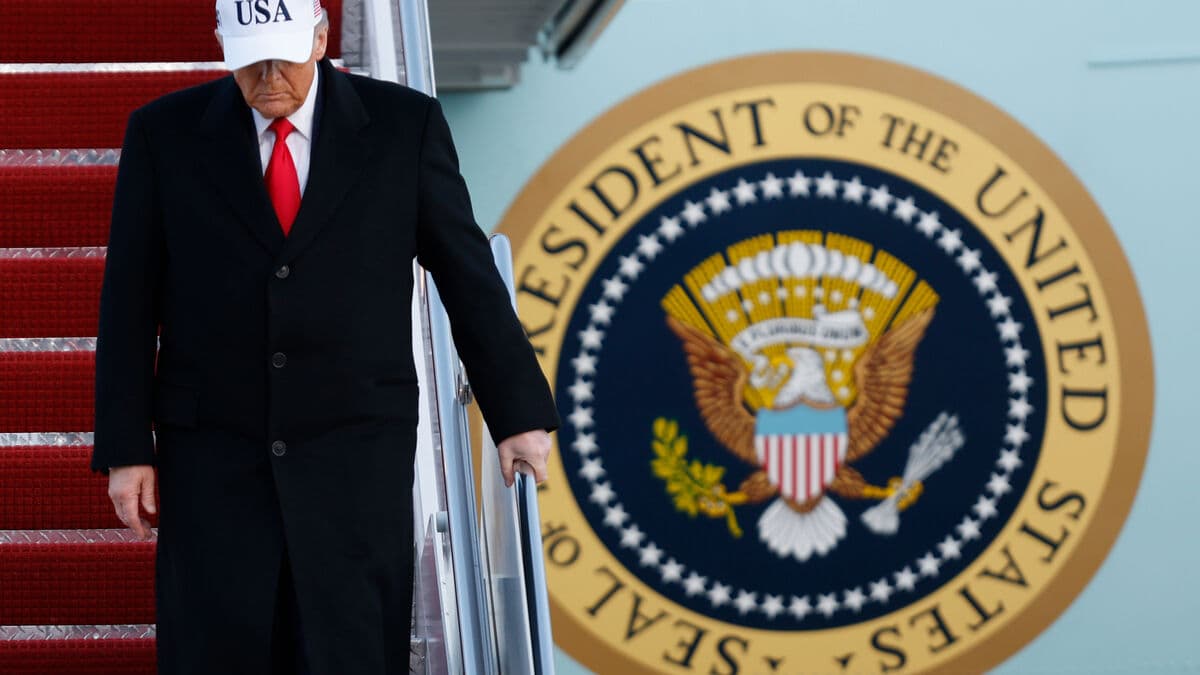 Trump: We're going to have Greenland, dog sledding isn't enough