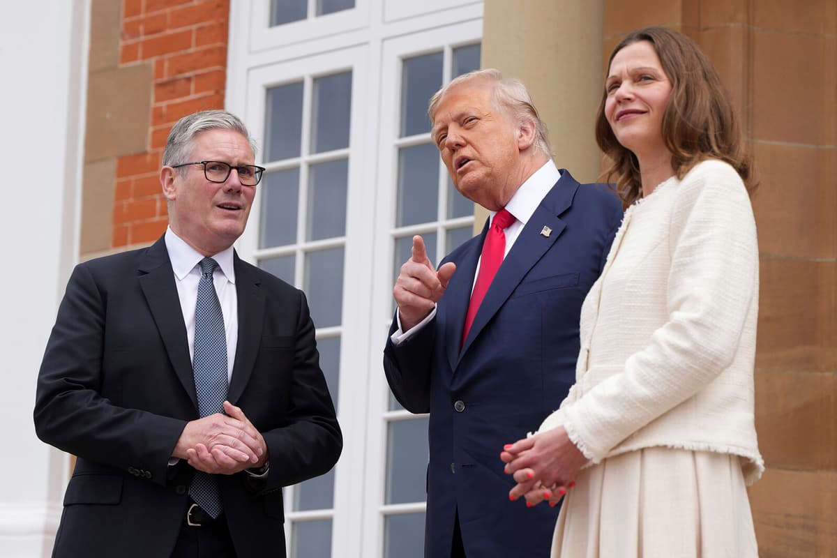 Trump and Starmer Discuss Possible Gaza Ceasefire in Scotland Meeting