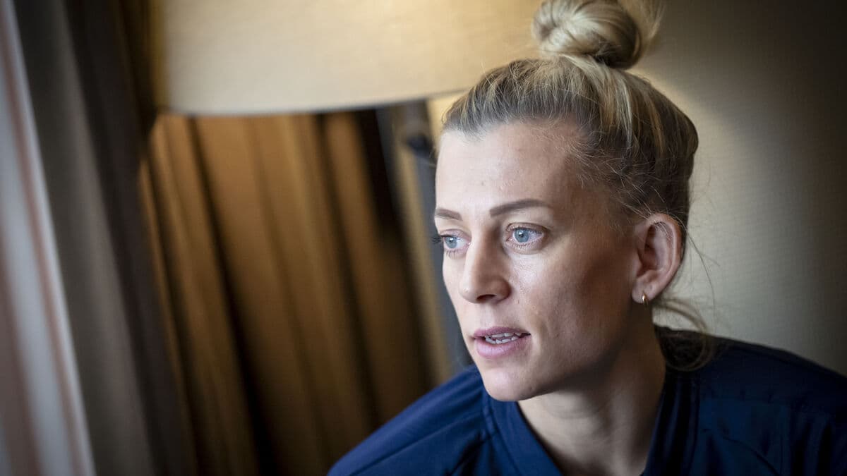 New call against white shorts: "Away – please"