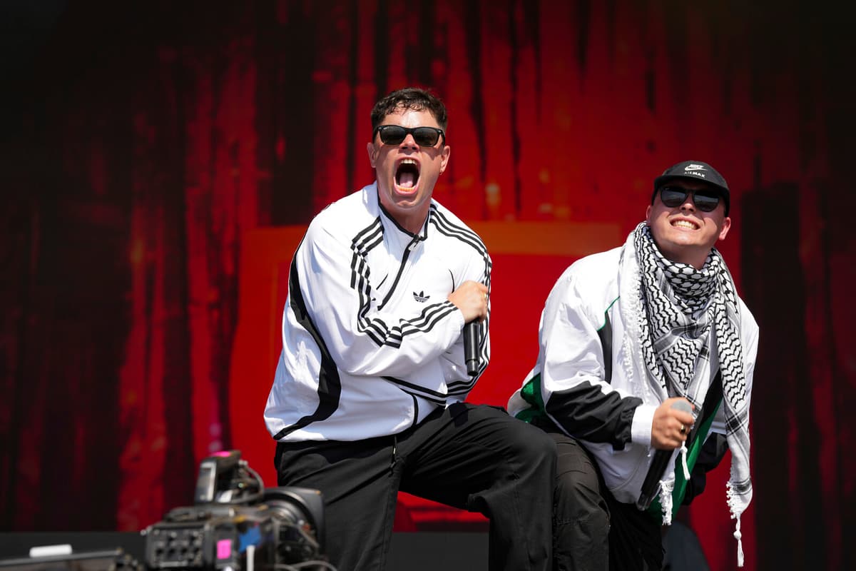 Jewish Group Supports Kneecap's Way Out West Performance Amid Protests