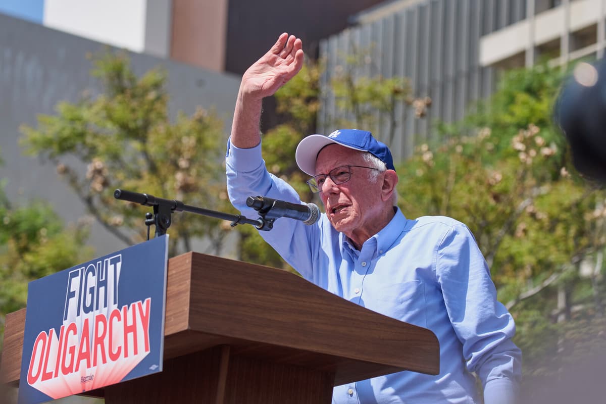 Bernie Sanders Rallies Record Crowds to Protest Trump Policies