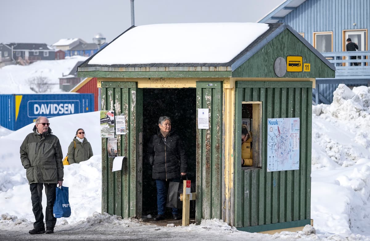 US VP Visit to Greenland Base Sparks Tension and Uncertainty