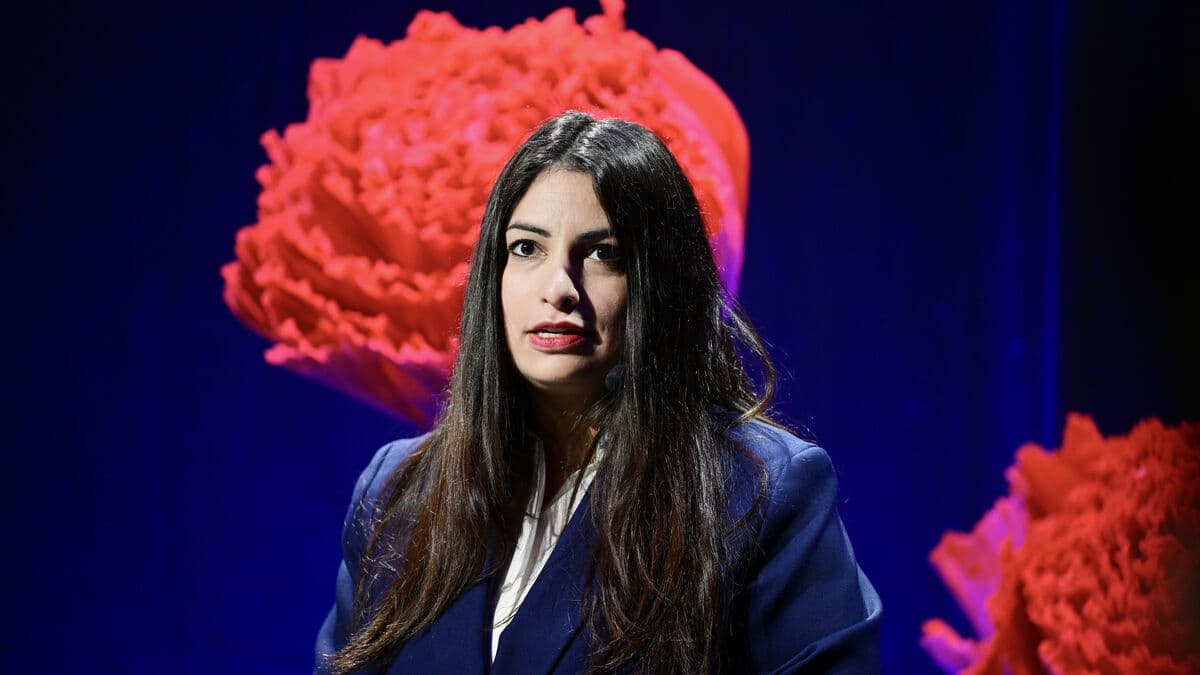 Dadgostar: Left Party Vows to Defend Swedish Healthcare