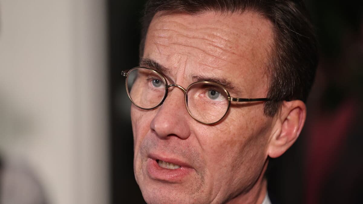 Kristersson Open to Burka Ban Proposal in Sweden