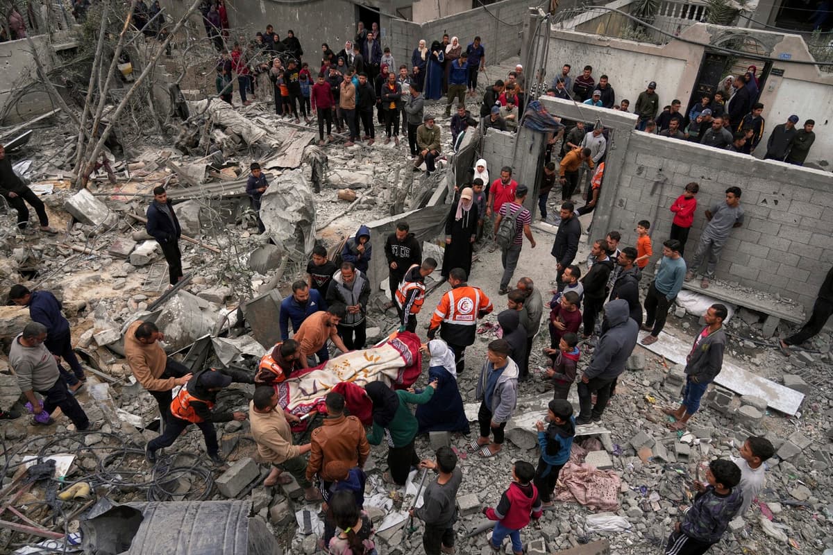 EU Proposes $1.5 Billion for Palestinian Reconstruction Efforts