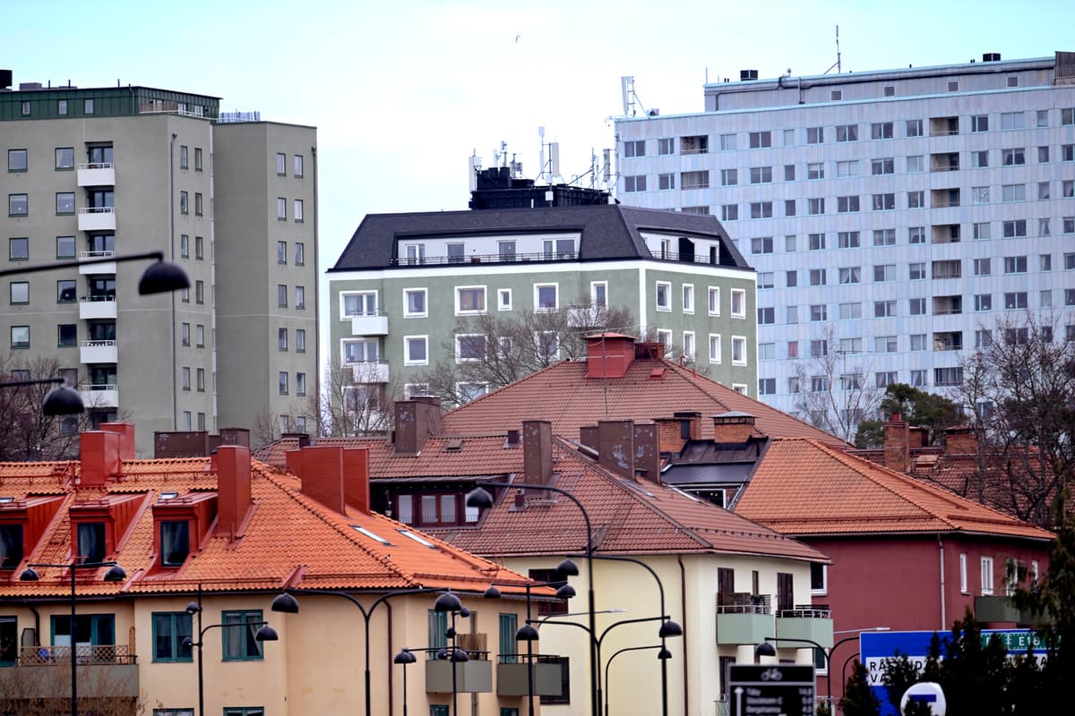 Stable Housing Price Expectations Rise in August, SEB Reports