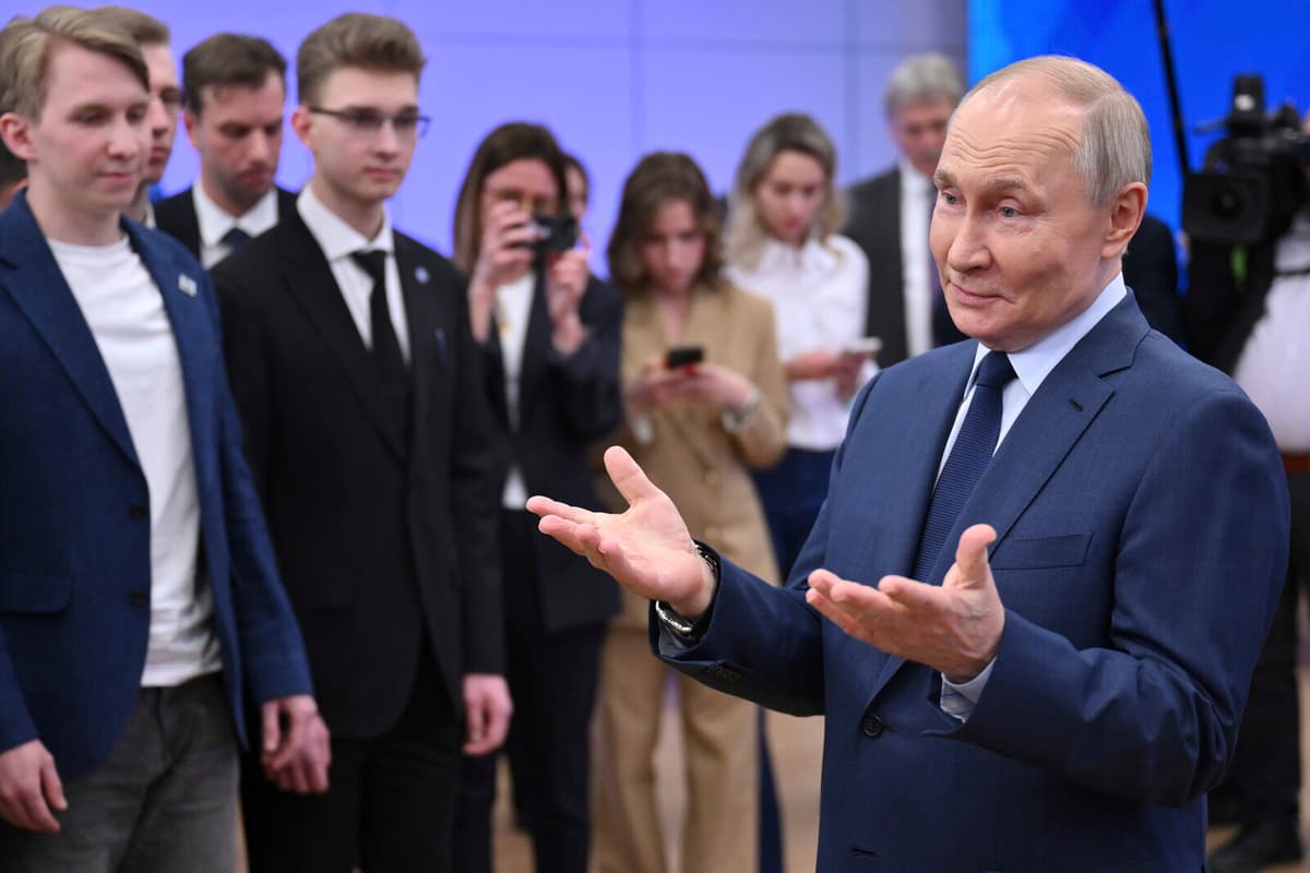 Putin Lauds Elon Musk as a Visionary, Compares Him to Soviet Space Pioneer