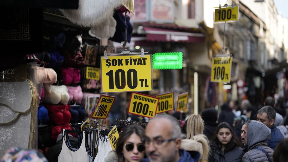 Turkey cuts interest rate – to 38 percent