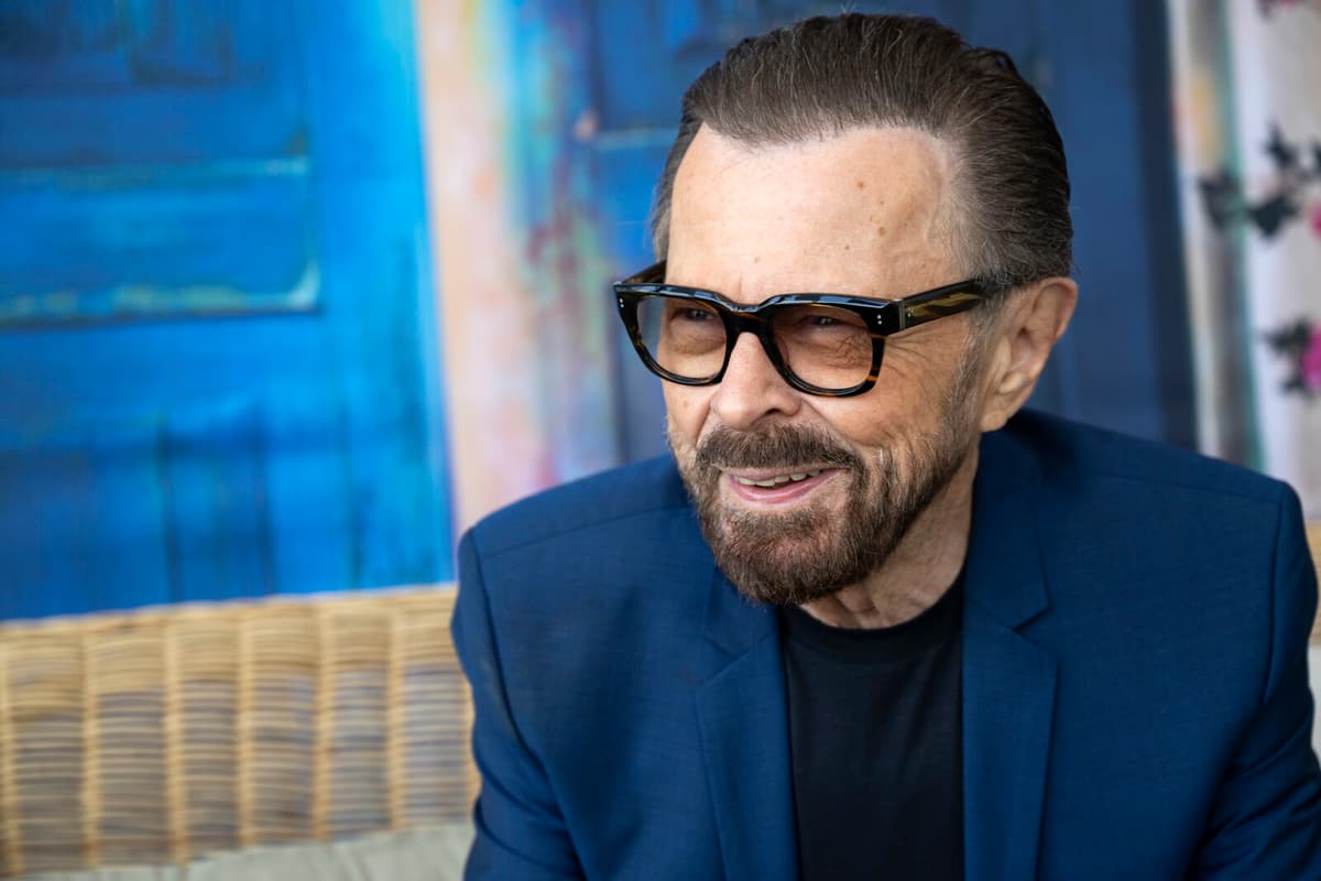 Björn Ulvaeus Reunites with Hootenanny Singers at Västervik Festival