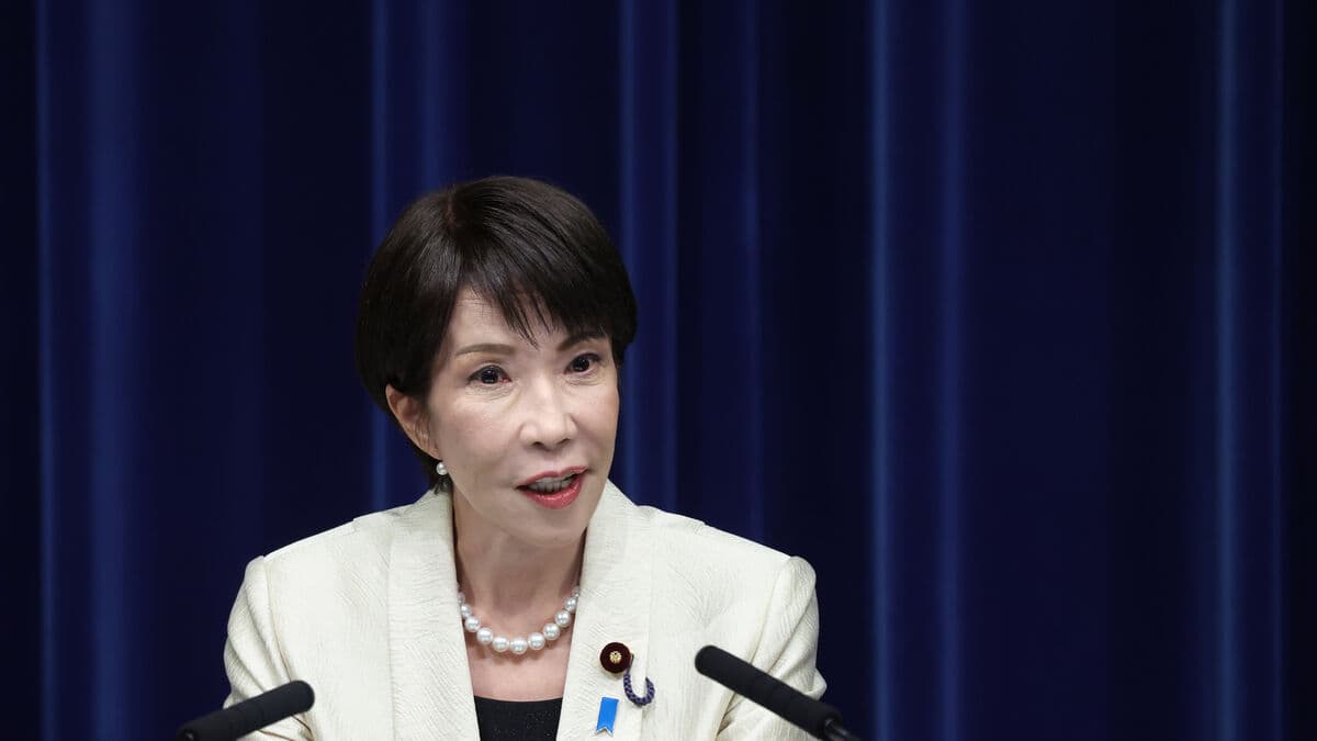 Japan's prime minister opposes changing succession rules, says no woman on the throne