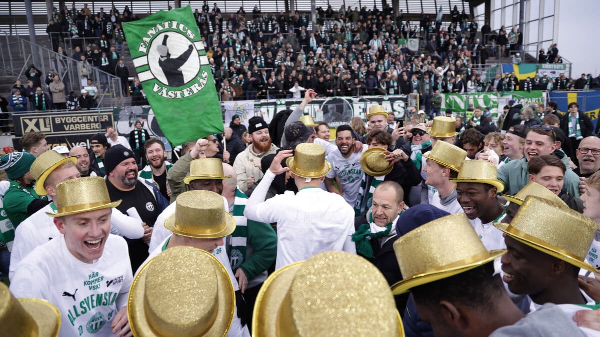 Västerås players Sidy Sow and Tim Hartzell fined after celebrating promotion with Bengal flares