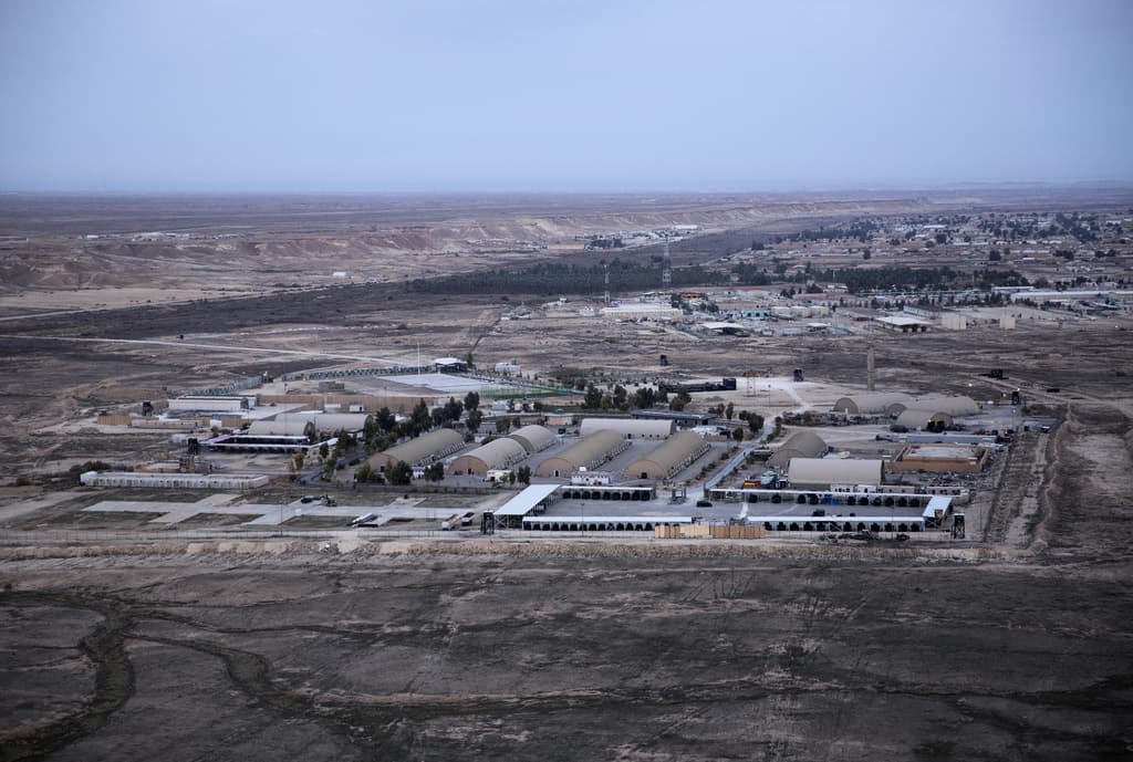 American soldiers injured in rocket attack