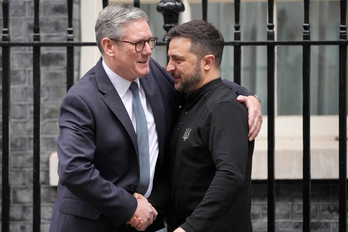 Starmer First in Line in Zelensky's Tour