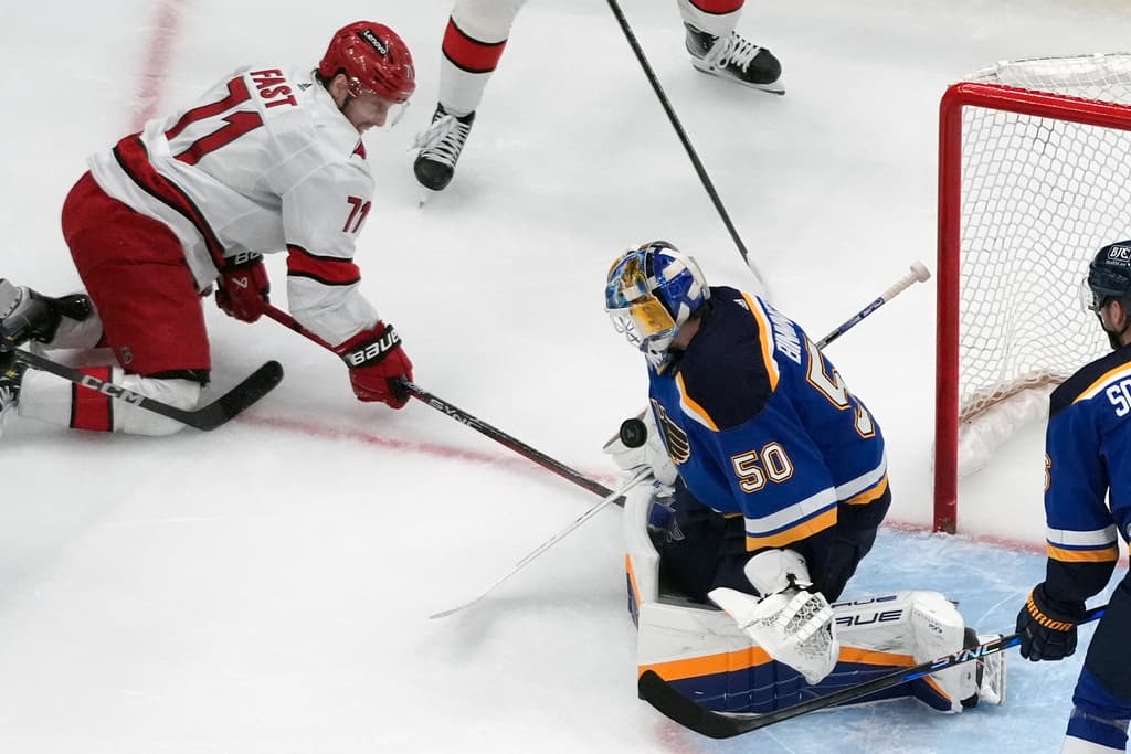 Jesper Fast to miss entire NHL season