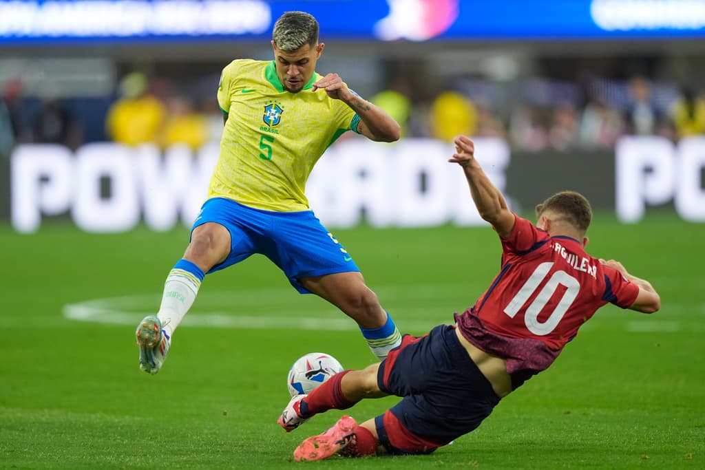 Stalemate in Brazil's opener against Costa Rica